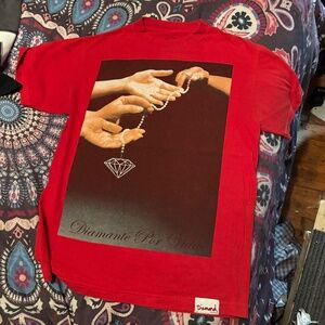 Diamond red with bright white